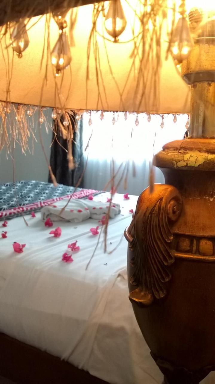 קנדי Anna Shanthi Villa מראה חיצוני תמונה